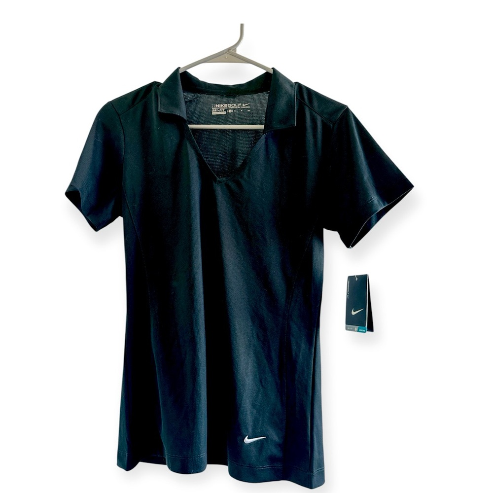 NEW - 🏌️‍♀️Nike Women’s Dri-FIT Golf Polo Shirt